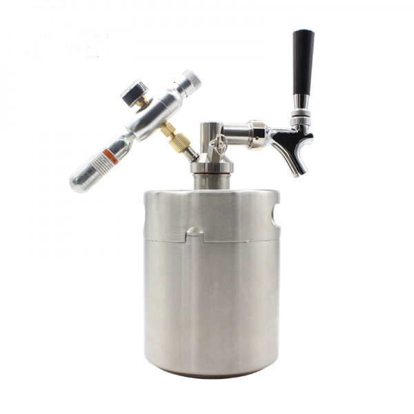 Mini Keg with US faucet.jpg